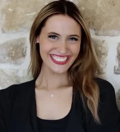 Lexi Clark, Aesthetician